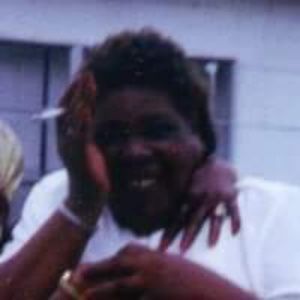 Meet your Posher, Valarie